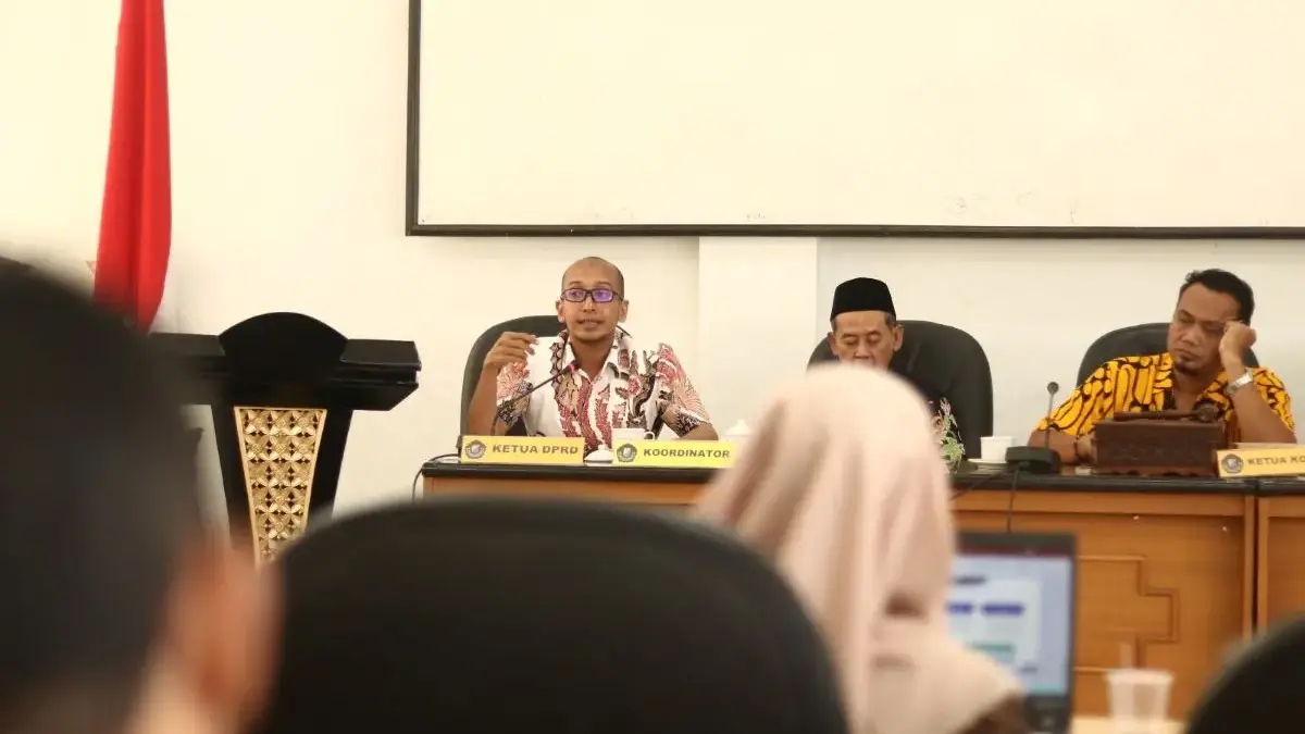 DPRD Komitmen Kawal Program Makan Bergizi Gratis, Desak Optimalisasi Dapur & Perluasan Sasaran!