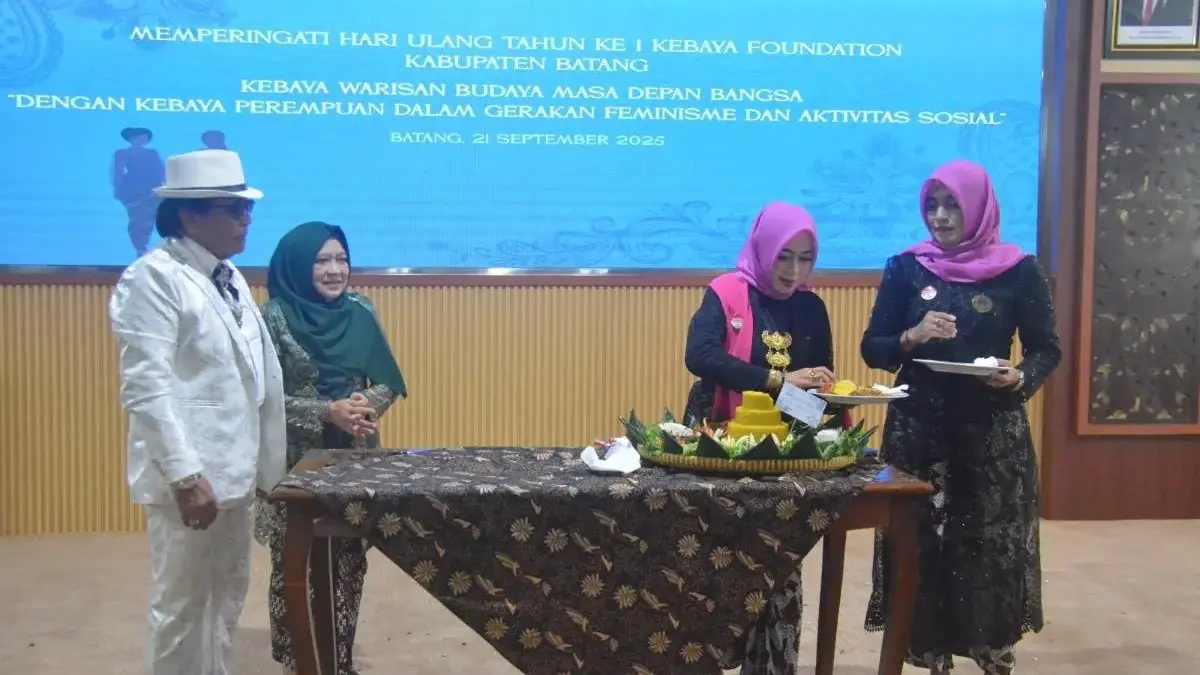 HUT Ke-1, Kebaya Foundation Batang Ajak Generasi Muda Lestarikan Kebaya Sebagai Warisan Leluhur!