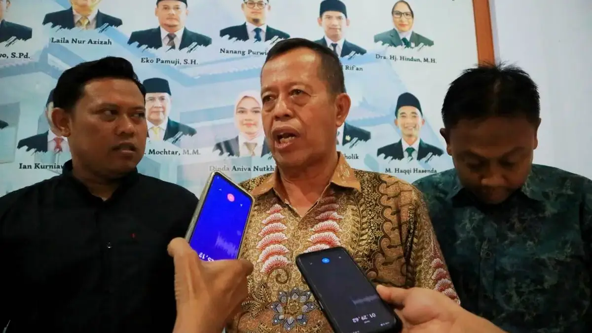 Jaga Kondusivitas Daerah, Ketua DPRD Pekalongan Ajak Masyarakat & Orang Tua Berperan Aktif!