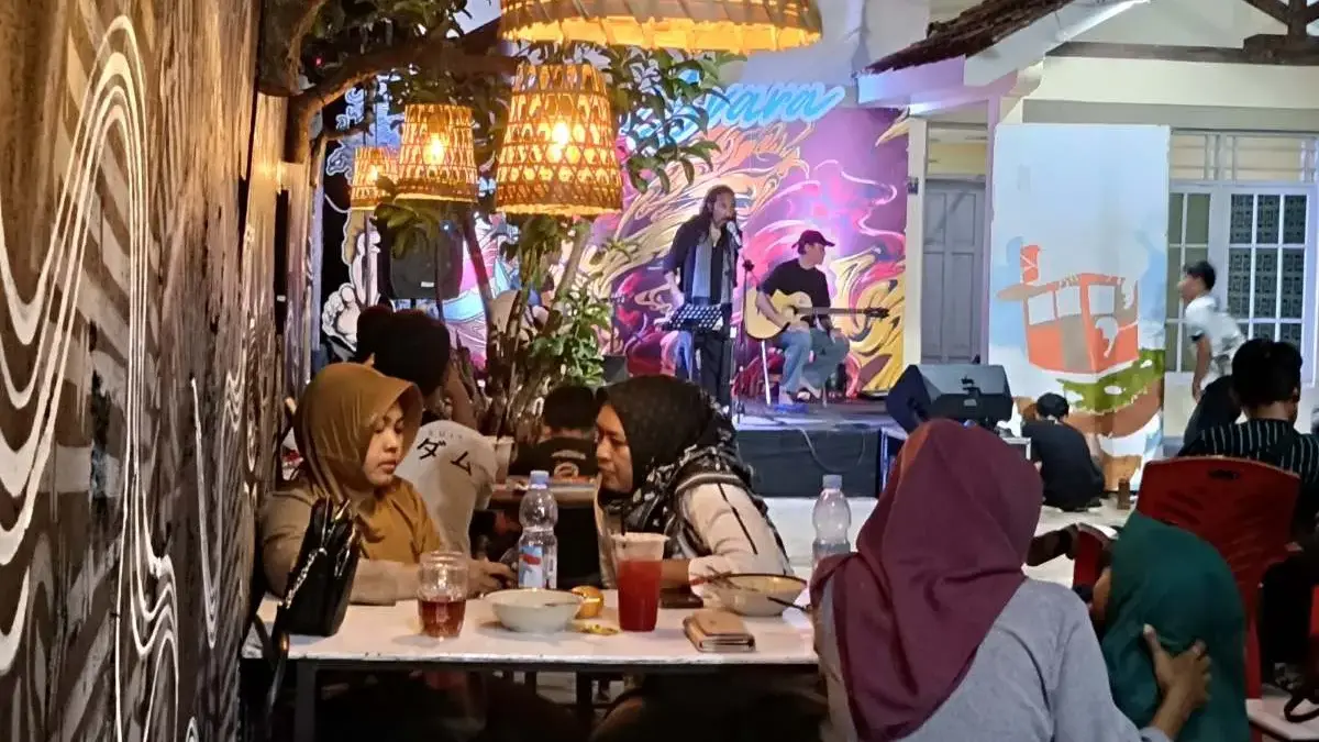 Keren! DKD Batang Luncurkan Warmindo Terasvara, Wadah Baru Diskusi & Berkesenian!