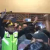 Oknum Guru Ngaji Pekalongan Diduga Cabuli Anak di Kantor TPQ, Digerebek & Diamankan Polisi!
