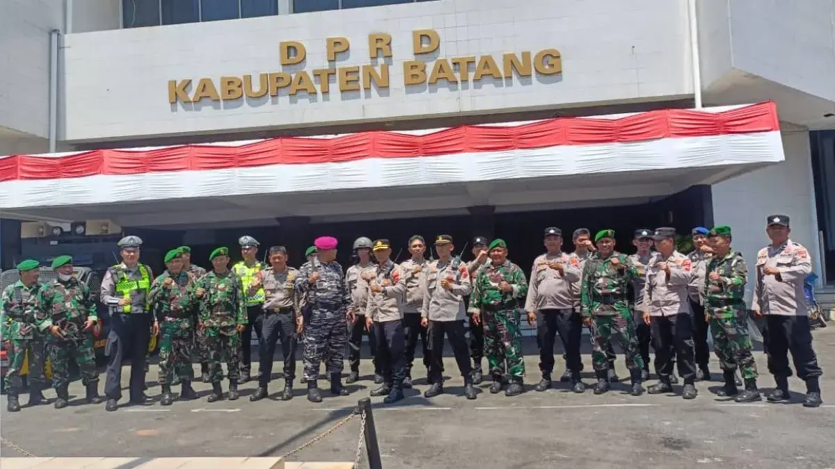 Pasca-Kericuhan Demo, Gedung DPRD Batang Dijaga Ketat Aparat, Aktivitas Tetap Berjalan!