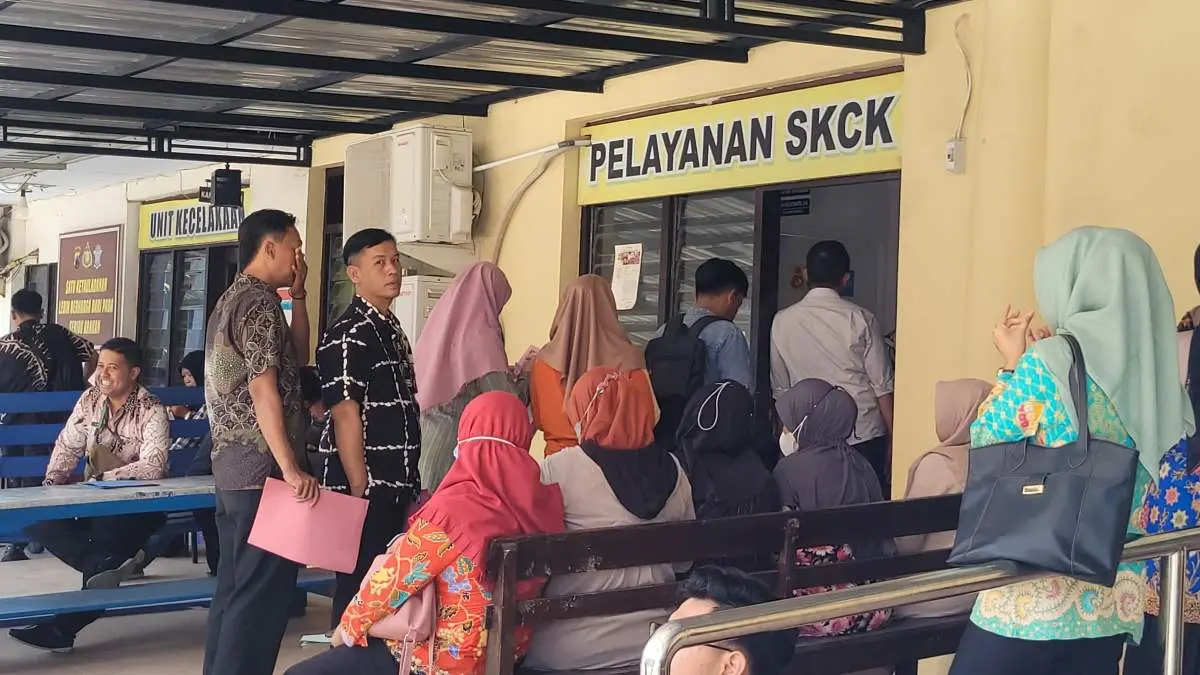 Pemberkasan PPPK Paruh Waktu Bikin Pemohon SKCK di Polres Pekalongan Kota Membludak!