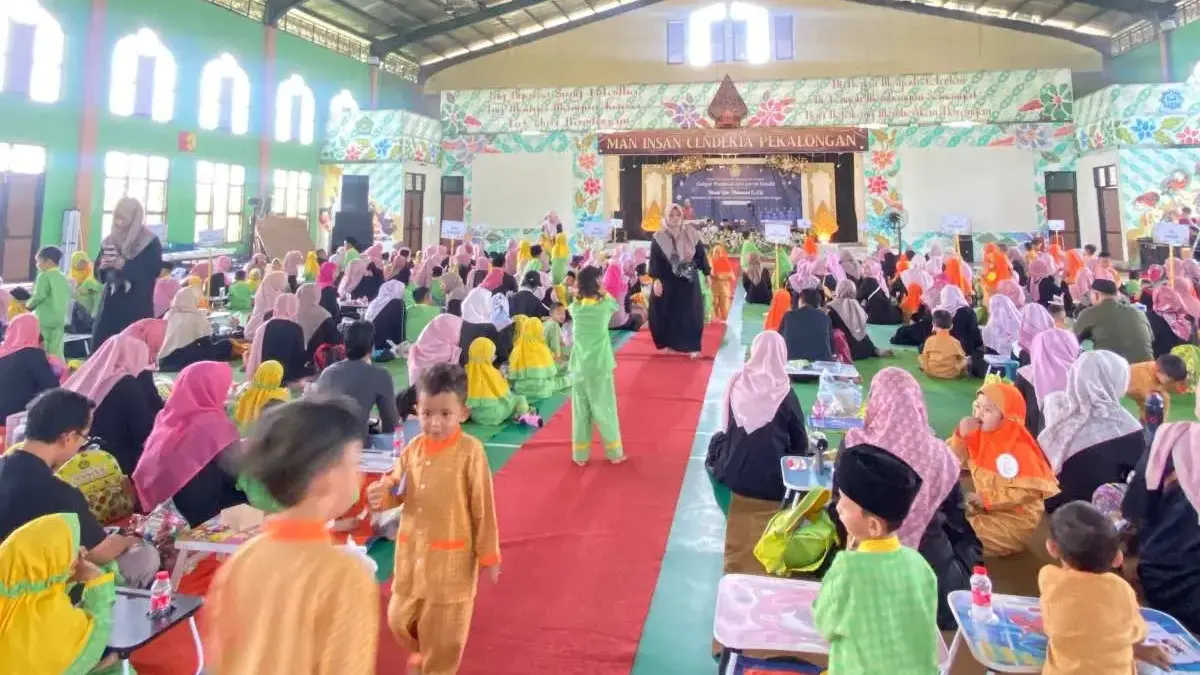 Peringati Maulid Nabi, PAUD Annisa Muslimat NU Jenggot Gelar Gebyar Sholawat & Jurnal Maulid!