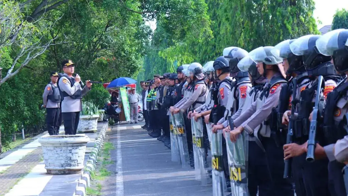Polres Pekalongan Gelar Latihan Pengendalian Massa, Pastikan Personel Siap Hadapi Aksi Massa!