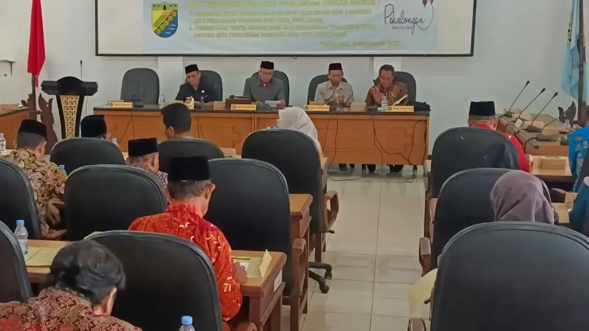 Rapat Paripurna DPRD Digelar di Gedung Diklat Pasca Gedung Terbakar