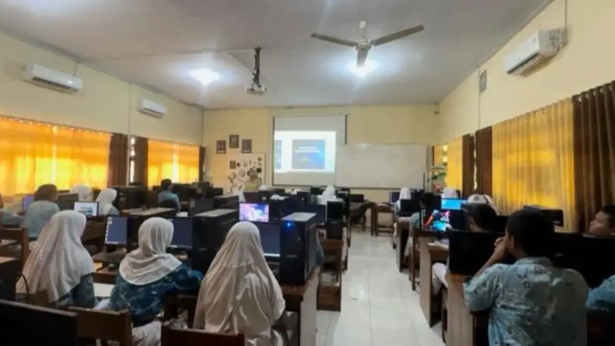 SMPN 7 Pekalongan Terapkan Pembelajaran Coding dan AI, Siapkan Siswa Hadapi Era Digital!
