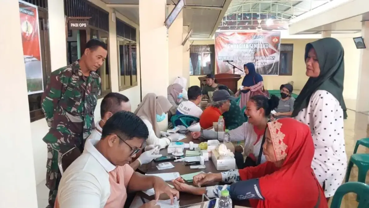 Sambut HUT ke-80 TNI, Kodim Pekalongan Gelar Bakti Sosial: Pengobatan Gratis Hingga Donor Darah!
