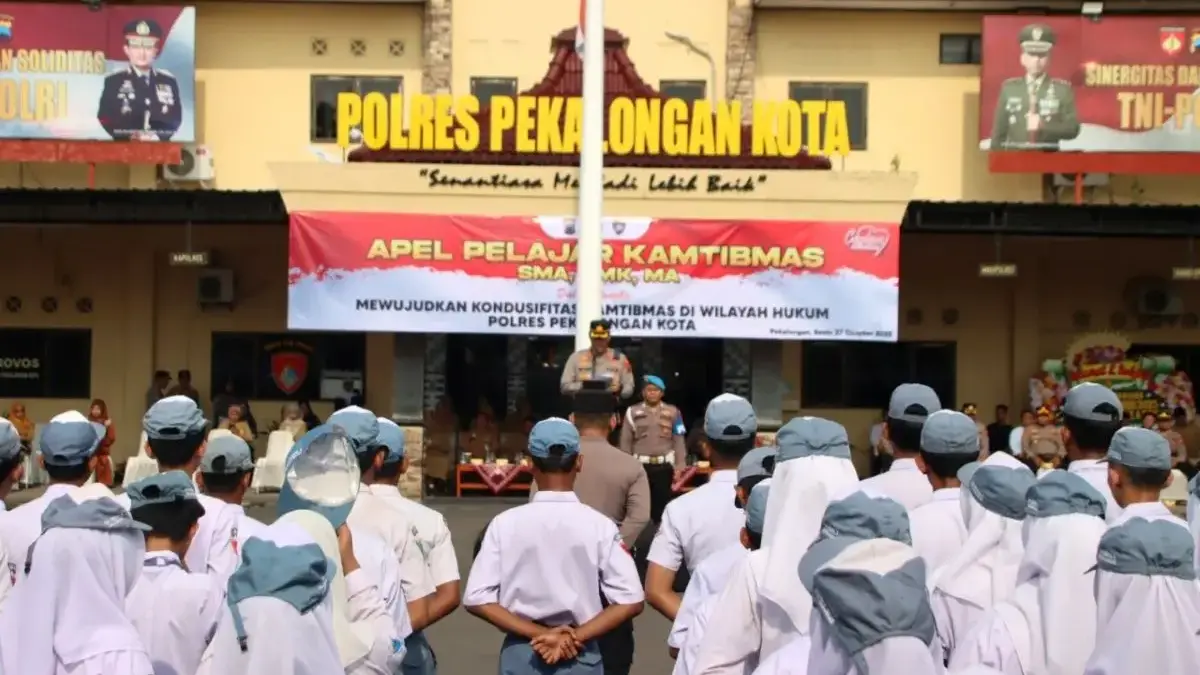 Cegah Tawuran dan Narkoba, Polres Pekalongan Kota Gelar Apel Kamtibmas Ajak Pelajar Disiplin
