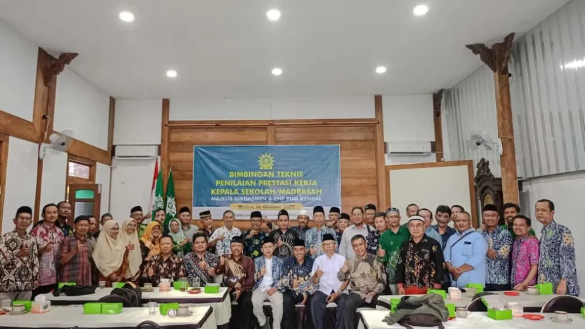 Cetak Kepala Sekolah Visioner, Dikdasmen PDM Kendal Latih Calon Asesor Penilaian Kinerja Kasek