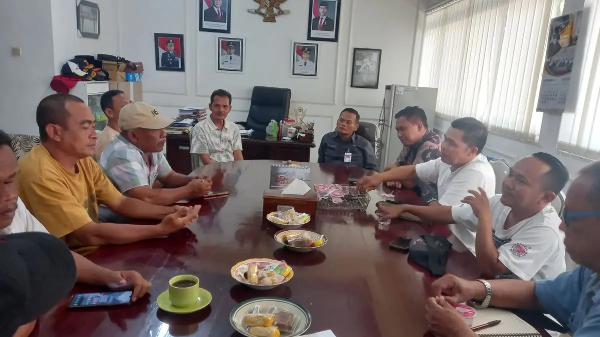 Dishub Batang Tunggu Hasil Mediasi: Polimik Bus AKAP dan Angkudes Soal Serobot Trayek Belum Tuntas!