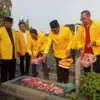 Tabur bunga golkar jateng