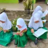 Inovatif! MIS Ngalian Tirto Tingkatkan Minat Baca Hitung Siswa Lewat Program Literasi Kreatif Inovatif! MIS Ngalian Tirto Tingkatkan Minat Baca Hitung Siswa Lewat Program Literasi Kreatif