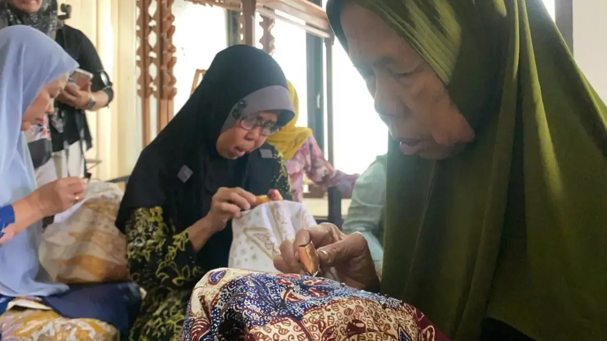 Melawan Punah, Batik Rifaiyah Resmi Ditetapkan Jadi Warisan Budaya Takbenda!