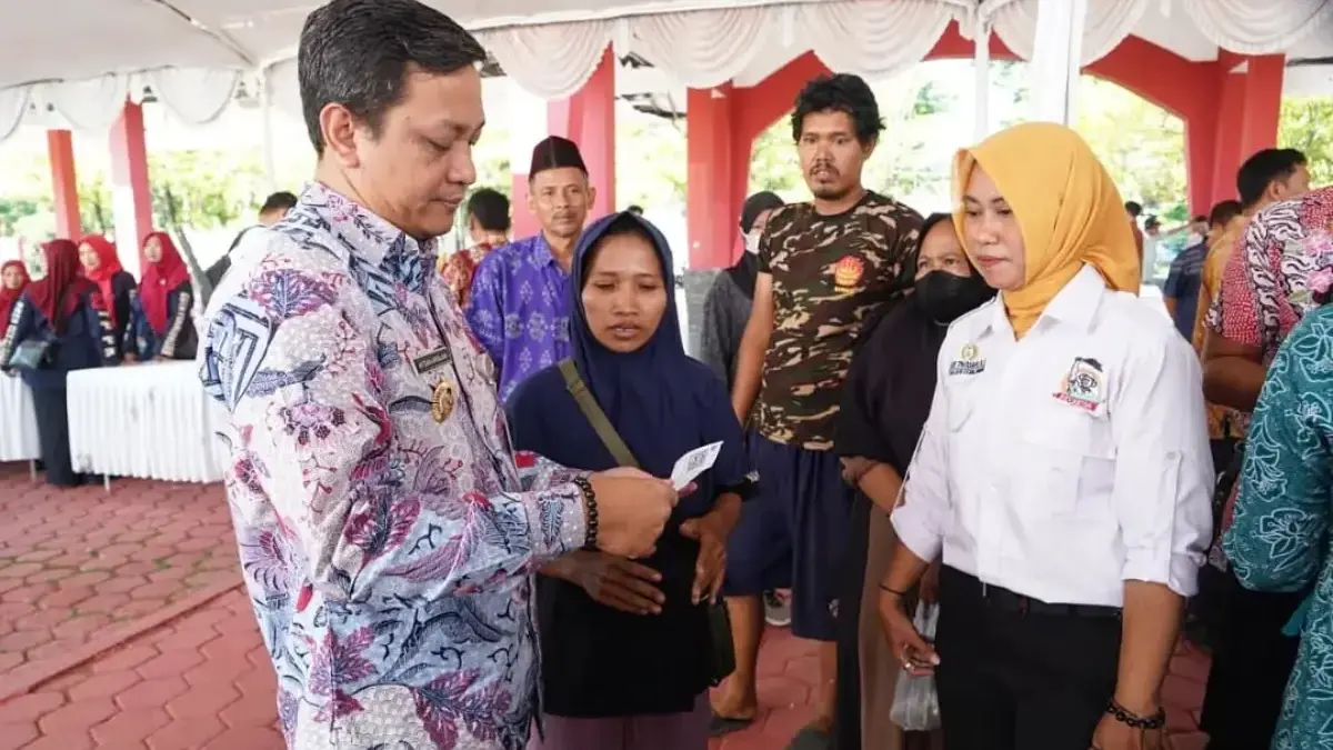 Tekan Harga Pangan, Pemkot Pekalongan dan BI Gelar Gerakan Pangan Murah Sambut Hari Pangan Sedunia Pemkot Pekalongan dan BI Gelar Gerakan Pangan Murah Sambut Hari Pangan Sedunia