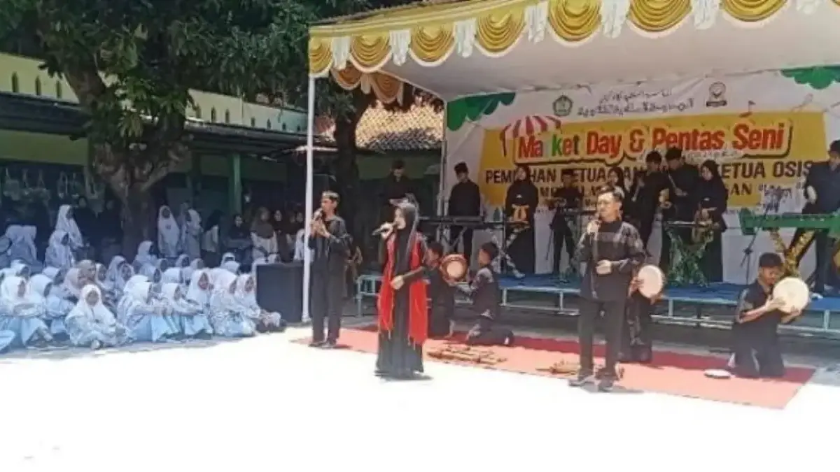 Pemilu Raya SMP Salafiyah Lebih Meriah, Gunakan Sistem E-Voting, Gabungkan Pentas Seni & Market Day!