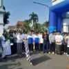 Ribuan Santri Banjiri Jalan Sehat HSN 2025 Kendal, Bupati Tika Puji Semangat Persatuan!