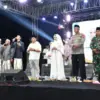 Ribuan Warga Banjiri Kajen Bersholawat, Bupati Ajak Doa Bersama untuk Keselamatan Bangsa!