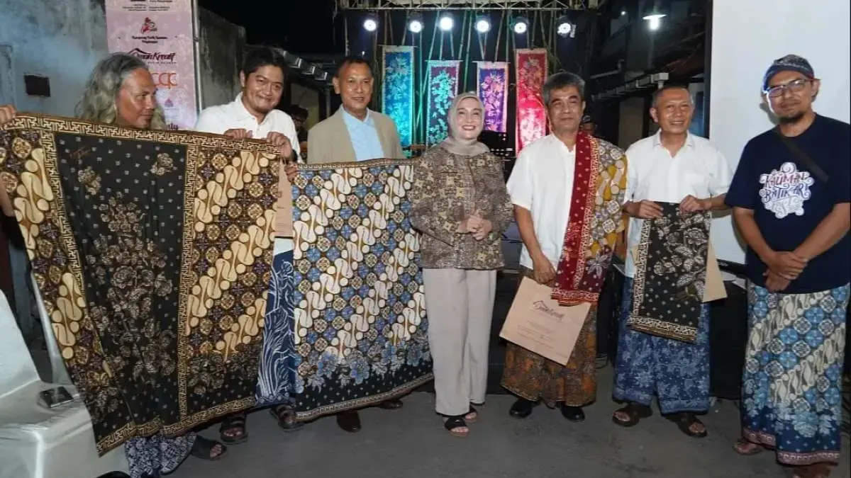 Wawalkot Dorong Kauman Batik Art Fest Jadi Agenda Nasional, Apresiasi Kemeriahan & Seni Batik!