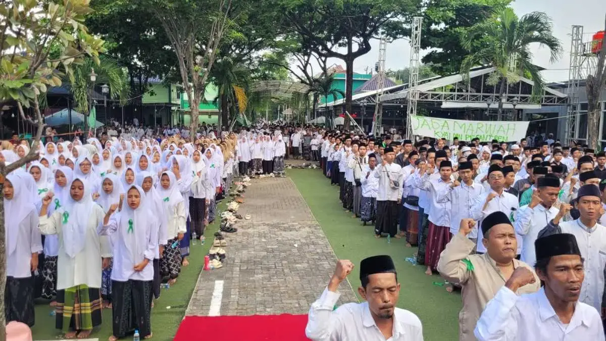 antri Pekalongan Tuntut Trans7, Aksi Damai Mengecam Tayangan Lecehkan Kiai, Desak KPI Cabut Izin Siar!