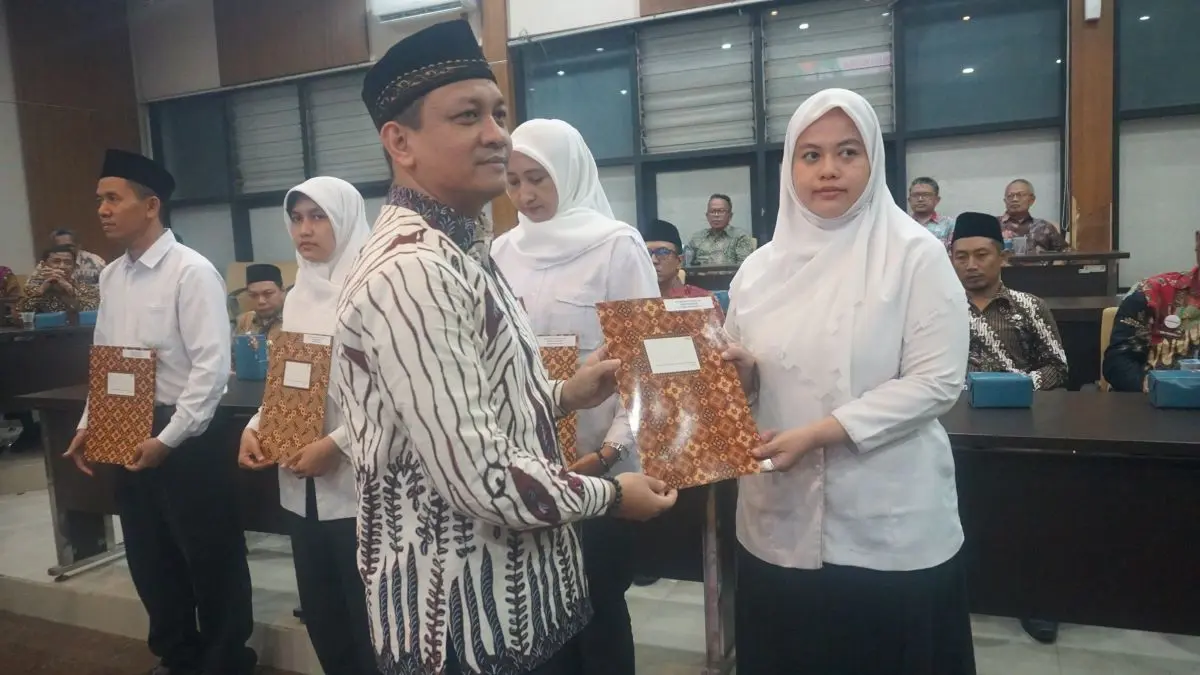 Anggaran Dipangkas, Pemkot Pekalongan Putuskan Tak Buka Lowongan CPNS Baru di Tahun 2026 Anggaran Dipangkas, Pemkot Pekalongan Putuskan Tak Buka Lowongan CPNS Baru di Tahun 2026