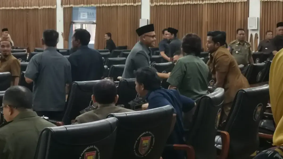 Cemari Sungai Sono, Bupati Faiz Tutup Sementara Pabrik Tekstil Nakal di Batang Cemari Sungai Sono, Bupati Faiz Tutup Sementara Pabrik Tekstil Nakal di Batang