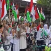 Dukung Palestina, Rombongan Ride for Palestine Surabaya-Jakarta Disambut Ratusan Pelajar Batang