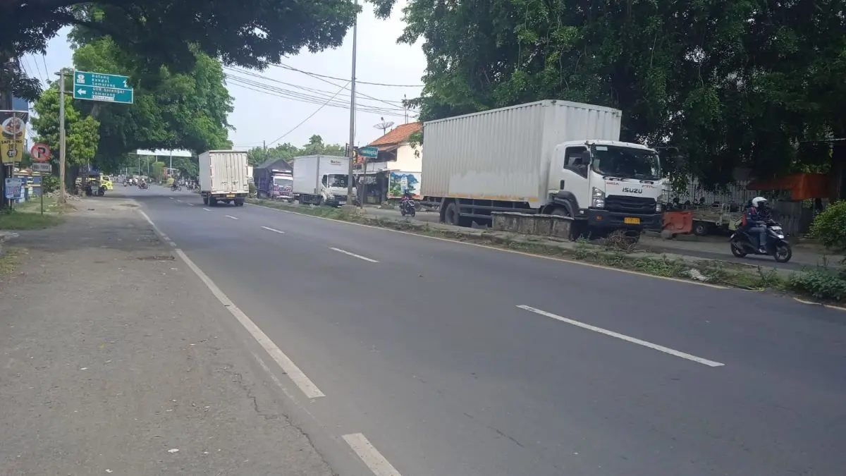 Kecelakaan Maut Picu Trauma Warga, Pemkab Batang Desak Pembatasan Truk Sumbu Tiga di Jalur Kota Kecelakaan Maut Picu Trauma Warga, Pemkab Batang Desak Pembatasan Truk Sumbu Tiga di Jalur Kota