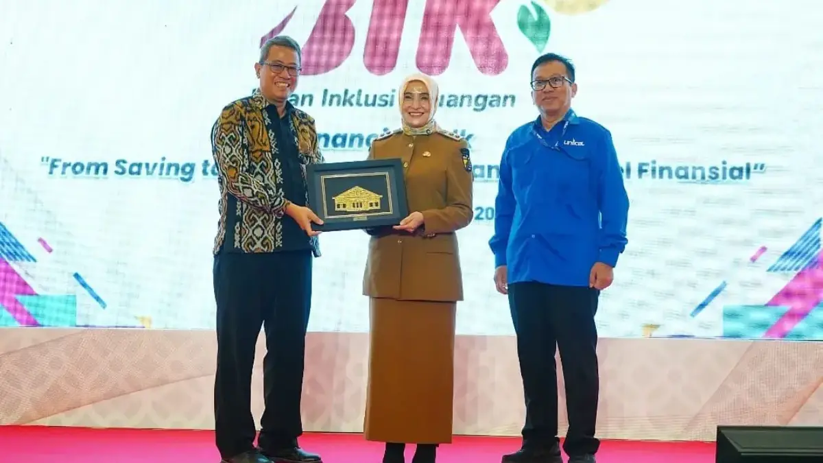 Lo Kheng Hong Hadiri Puncak BIK Pekalongan: Masyarakat Diajak Naik Level Finansial dari Menabung ke Investasi