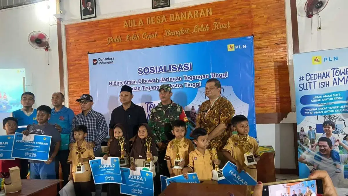 PLN Batang Edukasi Warga: Bongkar Mitos Radiasi Tower SUTT, Pastikan Tinggal Dekat Jaringan Tetap Aman