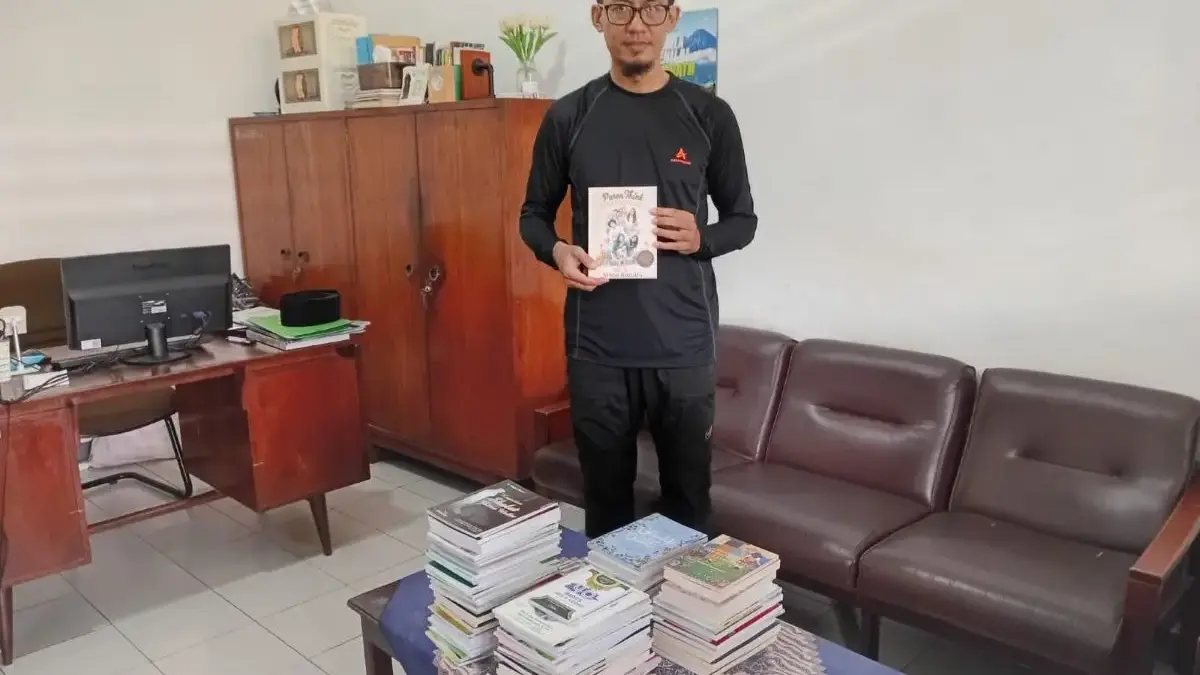 Perkuat Literasi WBP, Rutan Pekalongan Terima 100 Buku Baru dari Perpustakaan Nasional RI