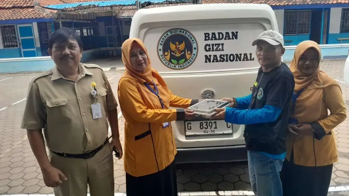 Tekankan Surat Al Ma’un, SPPG UMKABA Kendal Resmi Beroperasi Layani Hingga 3.000 Porsi MBG Tekankan Surat Al Ma’un, SPPG UMKABA Kendal Resmi Beroperasi Layani Hingga 3.000 Porsi MBG