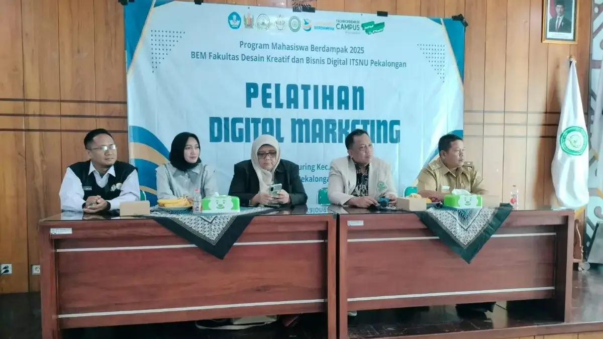 Tingkatkan Daya Saing, Pemkab Pekalongan dan Dosen Amikom Latih Digital Marketing Desa Wisata Kayupuring