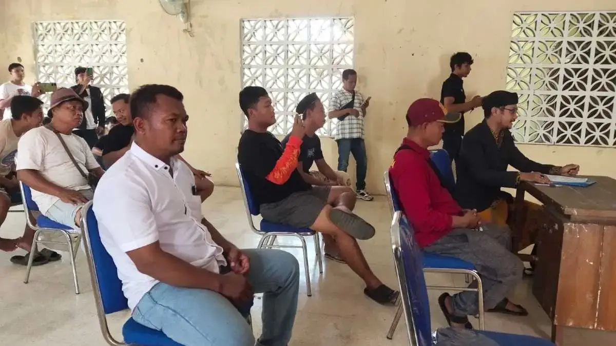 Warga Geruduk Balai Desa Watussalam, Tuntut Transparansi RKP dan LPJ Dana Desa Sejak Tahun 2019