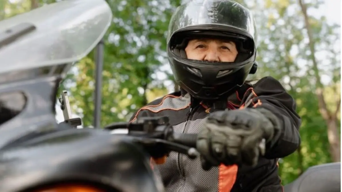 Cara Balik Nama Kendaraan Bekas Ternyata Semudah Ini! Ini Prosedur dan Persyaratannya! cara balik nama kendaraan bekas