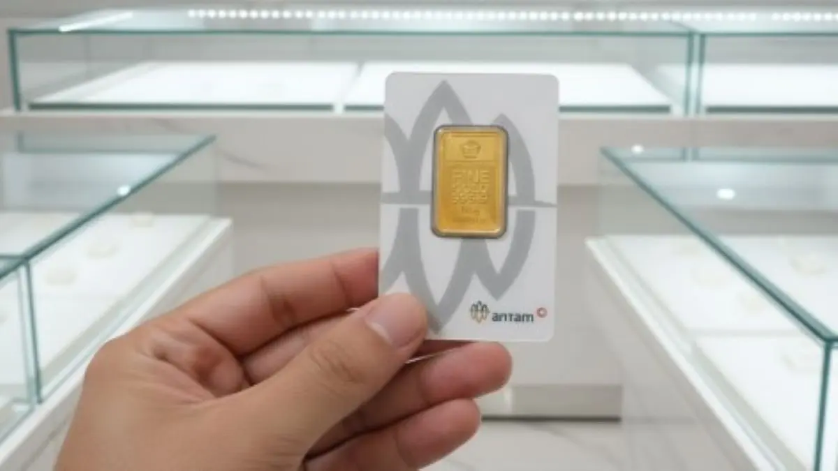 Harga Emas Antam Tanggal 25 November 2025 Naik? Cek Daftar Harga Selengkapnya Di Sini! harga emas antam tanggal 25 november 2025