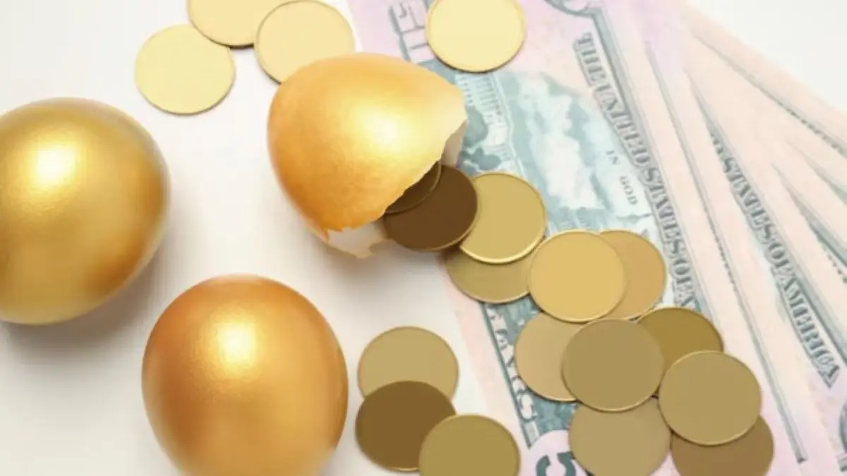 Prediksi Mengejutkan! Harga Emas di Akhir Tahun Akan Naik Tembus Rp3 Juta per Gram! Simak Selengkapnya! harga emas di akhir tahun akan naik