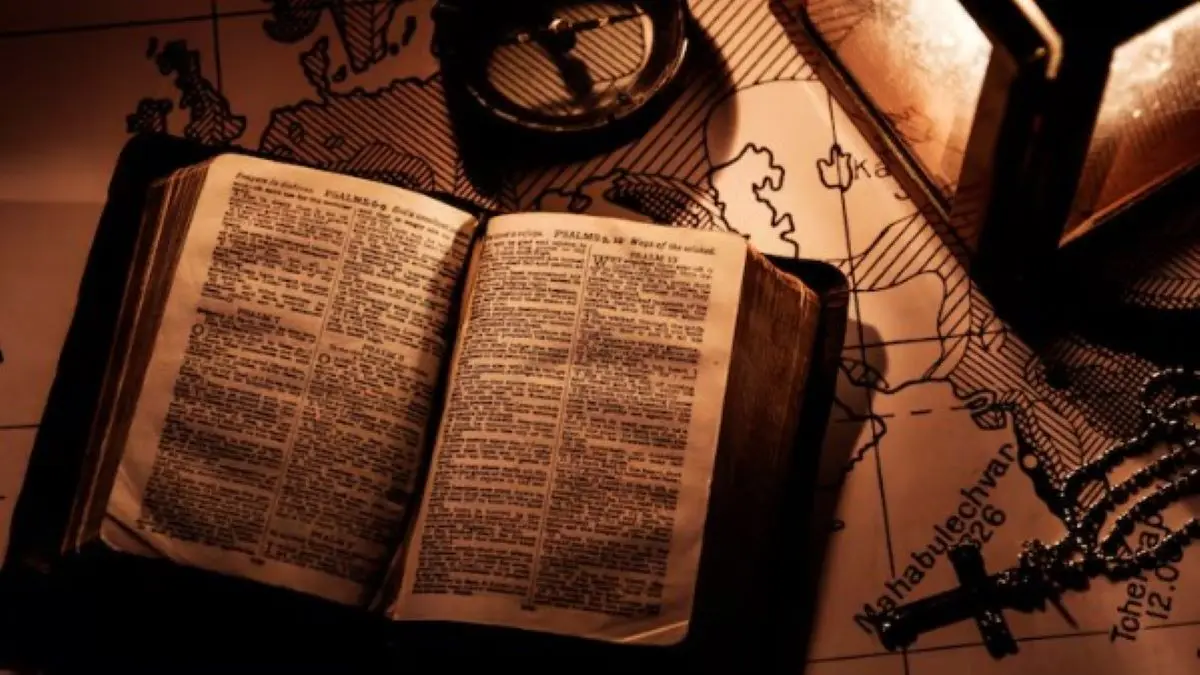 Kalender Jawa Tanggal 17 November 2025! Ungkap Rezeki, Keberuntungan, hingga Hubungan Weton Senin Pon! kalender jawa tanggal 17 november 2025