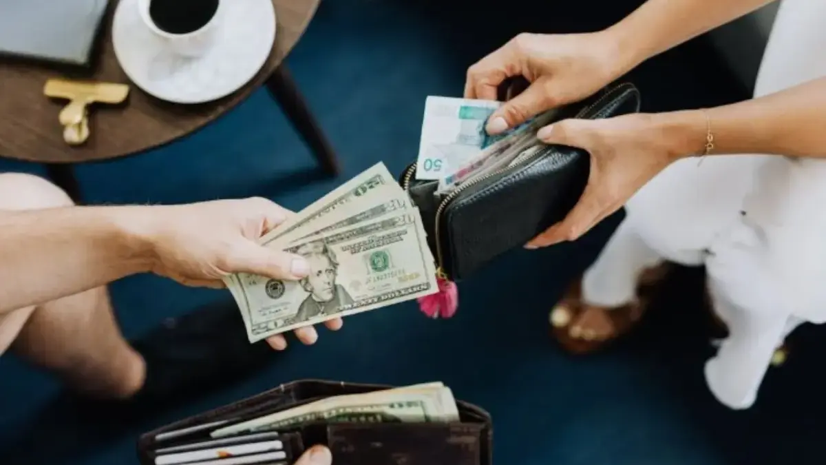 Ramalan Keuangan Zodiak Besok 23 November 2025