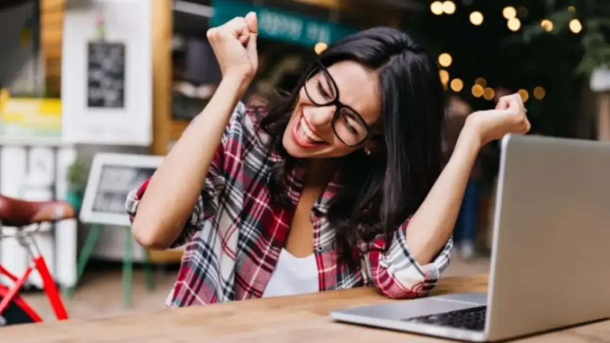 Ramalan Shio Hari Ini 21 November 2025 untuk Kambing, Kuda, Ular, dan Naga Ramalan Shio Hari Ini 21 November 2025