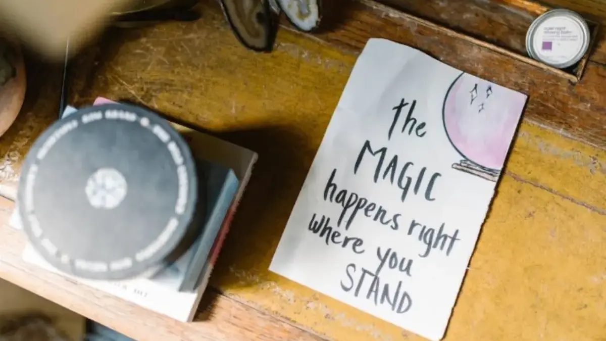 Ramalan Zodiak Senin 1 Desember 2025