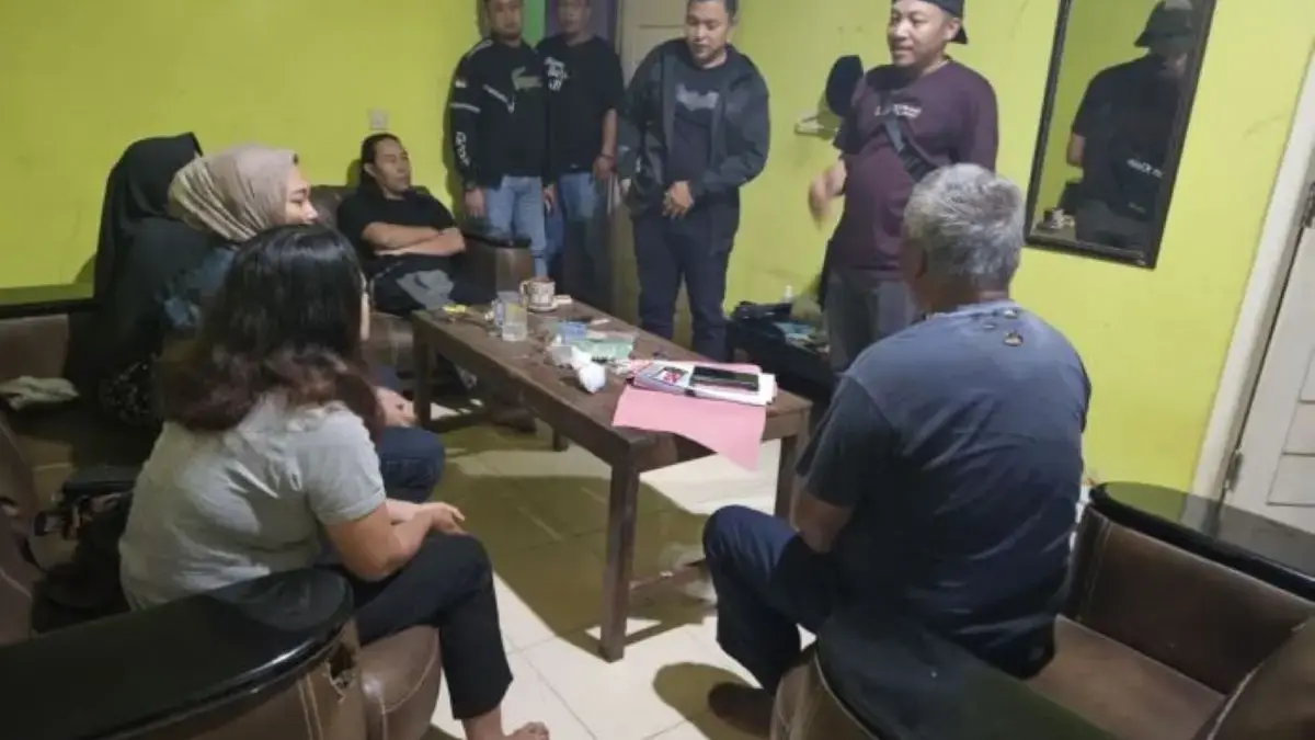 Buron 6 Bulan, Pengelola Program Sifitri Pekalongan Dibekuk di Gunungkidul, Gelapkan Dana Rp 220 Juta Buron 6 Bulan, Pengelola Program Sifitri Pekalongan Dibekuk di Gunungkidul, Gelapkan Dana Rp 220 Juta