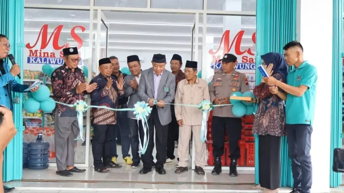 Grand Opening Mina Sari Kaliwungu, Muhammadiyah Kendal Genjot Kemandirian Ekonomi Umat Grand Opening Mina Sari Kaliwungu, Muhammadiyah Kendal Genjot Kemandirian Ekonomi Umat