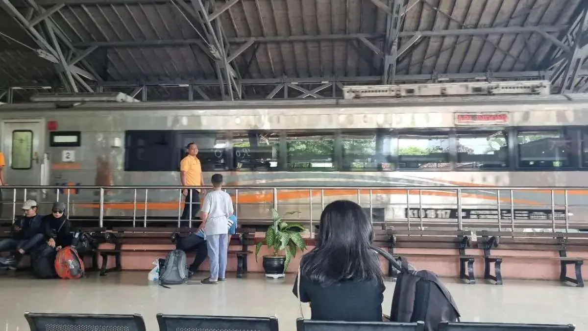 Libur Nataru, Stasiun Pekalongan Layani 39 Ribu Penumpang, Kereta Api Jadi Pilihan Utama Masyarakat