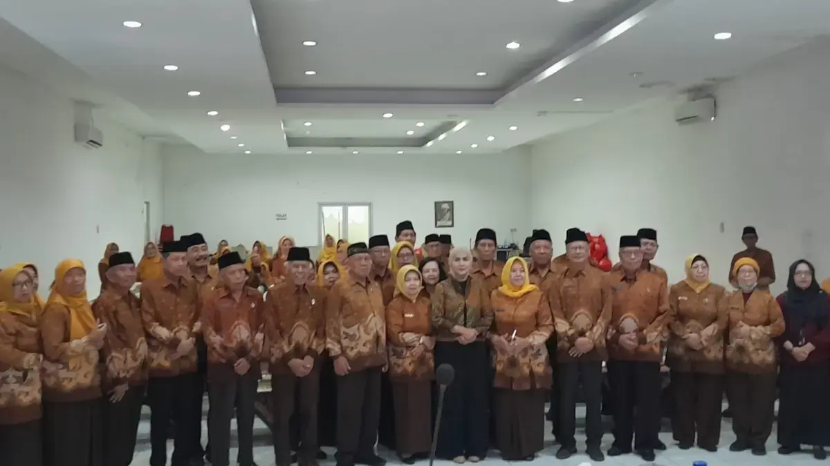 PWRI Eks Karesidenan Semarang Sukseskan Registrasi Nasional KTA, Bupati Kendal: ASN Tak Pernah Purna