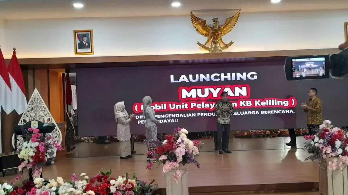 Peringatan Hari Ibu ke-97 Kendal, Bupati Luncurkan Mobil Unit Pelayanan KB Gratis untuk Wilayah Terpencil