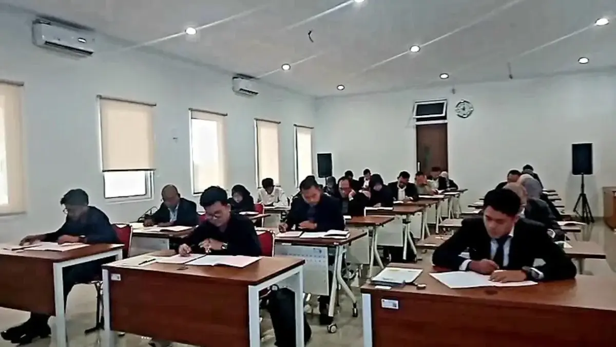 Pertama di Karesidenan, 24 Peserta Ikuti Ujian Profesi Advokat Peradi 2025 di Pekalongan Pertama di Karesidenan, 24 Peserta Ikuti Ujian Profesi Advokat Peradi 2025 di Pekalongan