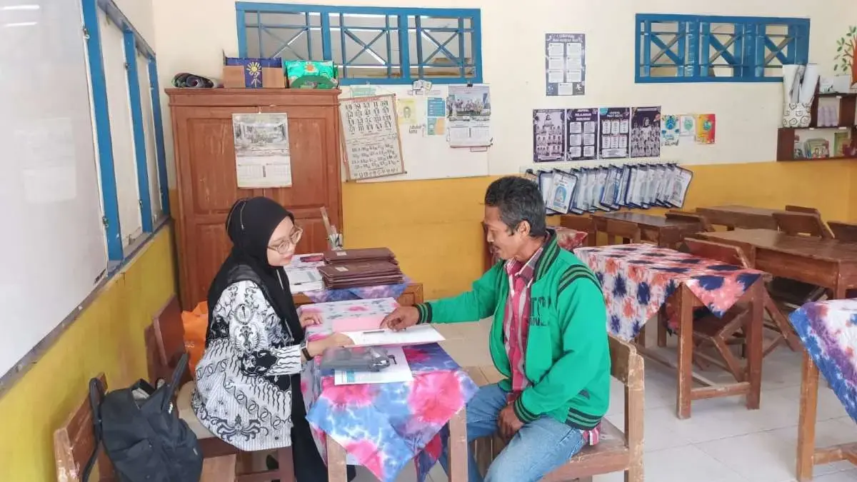 Program Ayah Ambil Rapor di Batang: Cara Ipda Dedy Luangkan Waktu di Tengah Tugas Operasi Lilin 2025