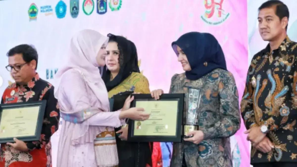 Sukses Turunkan Stunting Secara Signifikan, Pemkot Pekalongan Borong 2 Penghargaan Tingkat Jawa Tengah