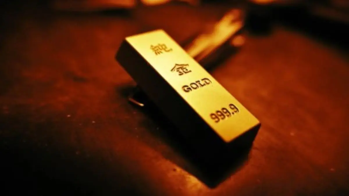 Harga Emas Hari Ini Tanggal 18 Desember 2025 Terbaru Naik Lagi Hingga Rp13.000 per gram! Cek Daftarnya! harga emas hari ini tanggal 18 desember 2025